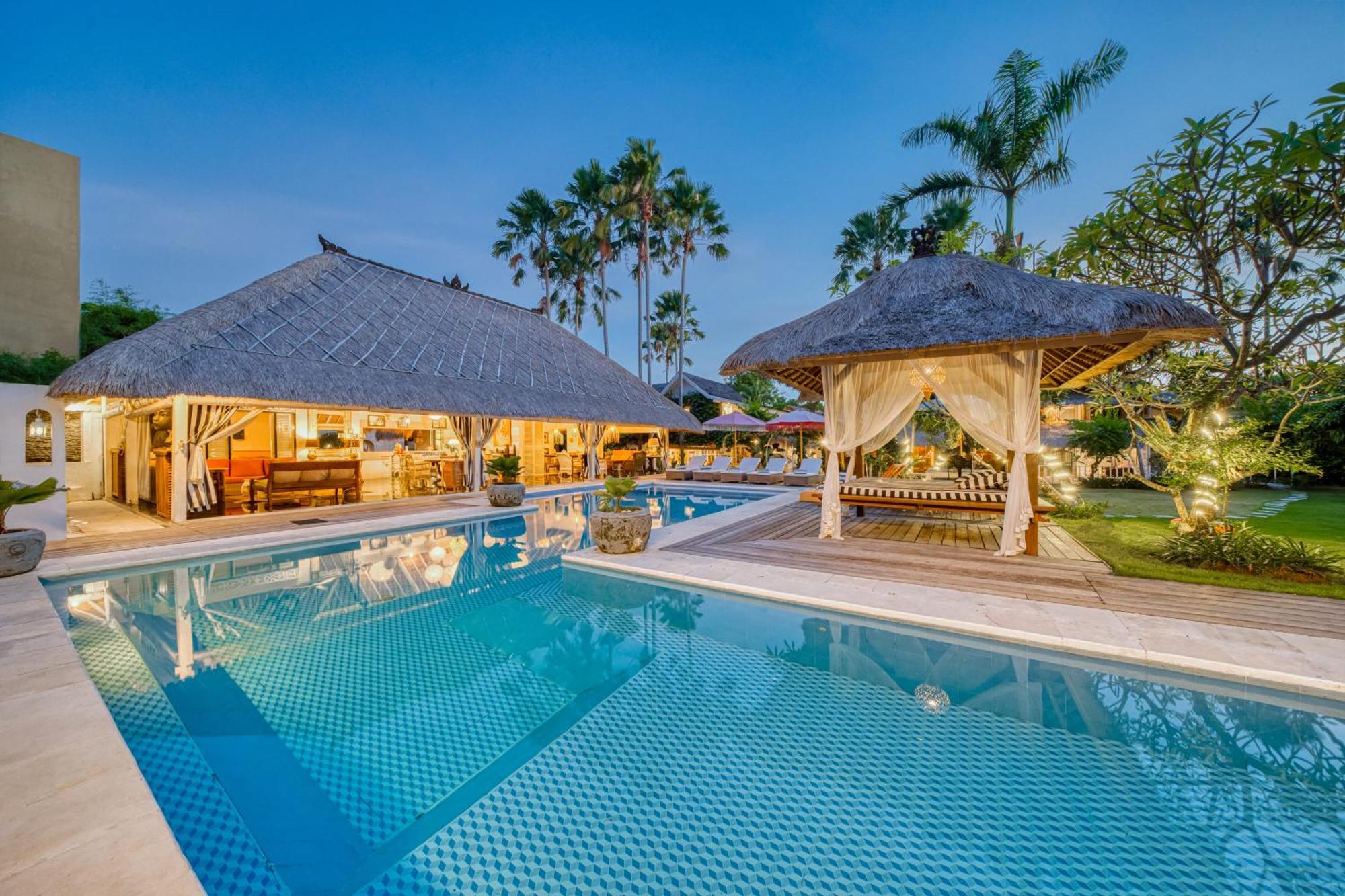 Villa Kalis, 10 Bedroom Family And Group Villa Seminyak Exterior foto